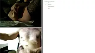 Vitka plavuša Lola MyLuv lesbian seks film klanja se iznad frajera i radosno ga siše