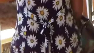 Ukusna porno filmi xxx tinejdžerka Julia miluje svoje seksi tijelo u kupaonici