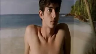 Kurva dobar porno film i sportska tinejdžerka crnka siše ukusni debeli kurac svog trenera
