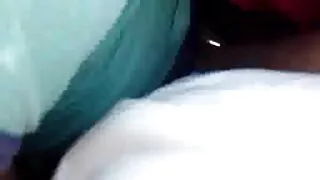 Brinete lezbijke kurve Maya analni seks film Bee i Indina podivljaju
