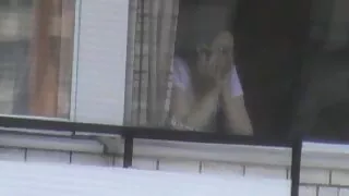 Uzbudljiv je suka seks za gledanje video na kojem se Kanna Harumi poigrava macom