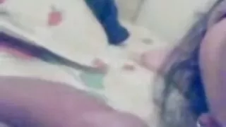 Emocionalna zgodna crnka kaubojka Miko Yoshii super seks film radi na dva dlakava penis
