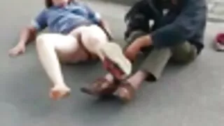 Debeljuškasta kuja Katrina filmi pro seks Drew jebe se na tepihu