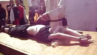 Svijetlokosa kuja u čarapama jako seks porno x se buši i siše kurac