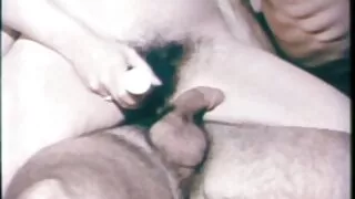 Sperma izgladnjela ebanovina plavuša žedna je za sisanjem ukusnog bijelog filme seks kurac